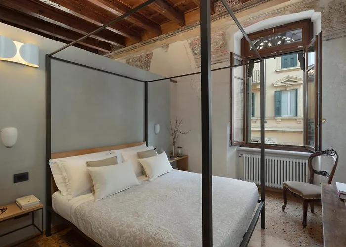 Residenza Roccamaggiore Apartment Verona