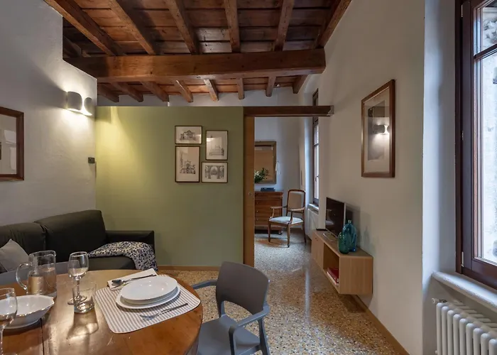 Residenza Roccamaggiore Διαμέρισμα