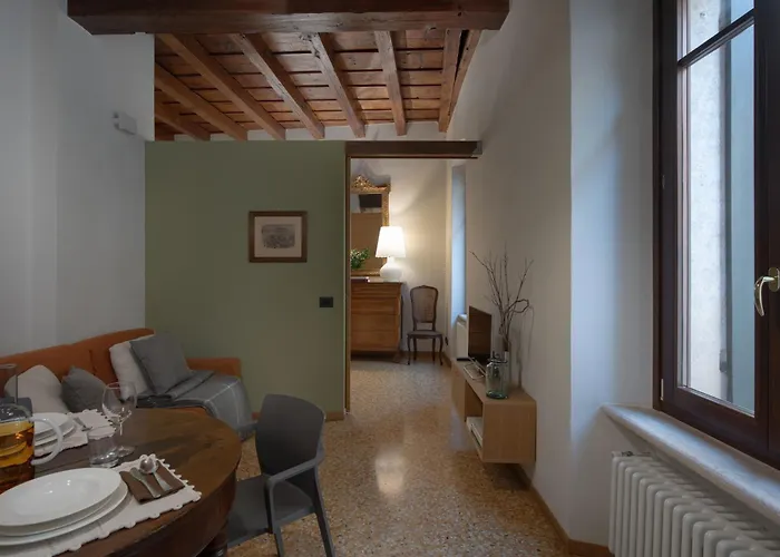 Residenza Roccamaggiore * Βερόνα