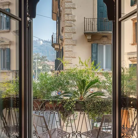 Residenza Roccamaggiore ヴェローナ