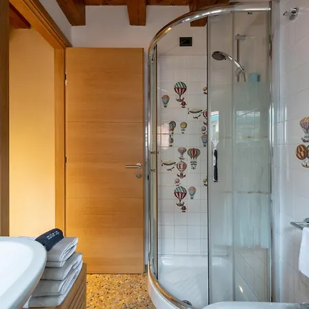 Residenza Roccamaggiore Апартаменты Верона