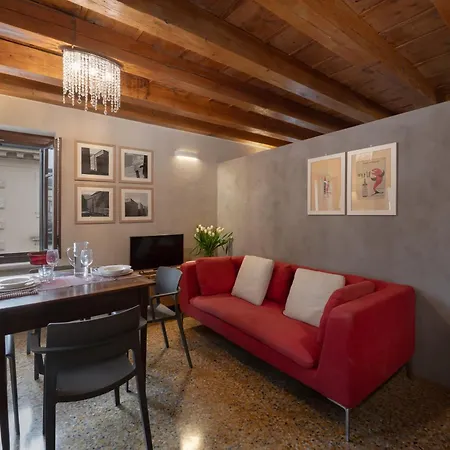 Residenza Roccamaggiore ヴェローナ