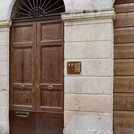 Residenza Roccamaggiore Lägenhet *