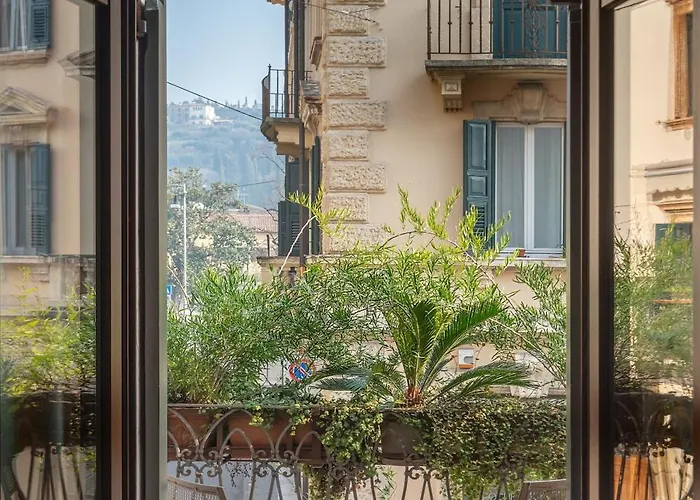 Residenza Roccamaggiore Verona