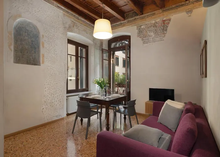 Residenza Roccamaggiore Appartamento Verona