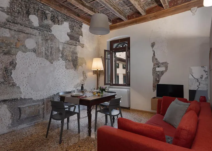 Residenza Roccamaggiore Appartamento Verona