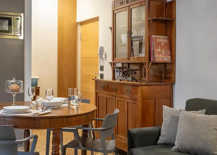 Residenza Roccamaggiore *