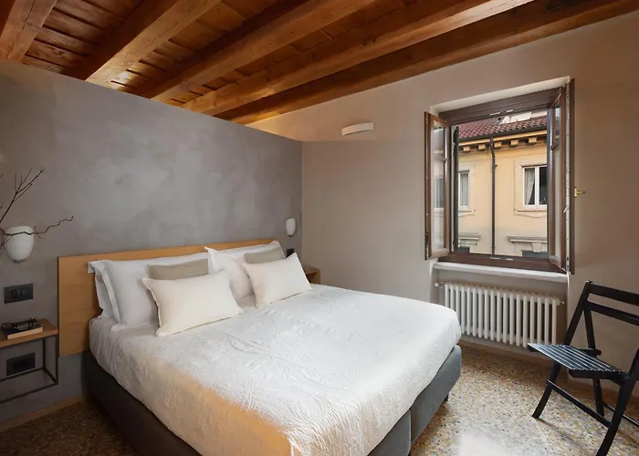 Residenza Roccamaggiore *