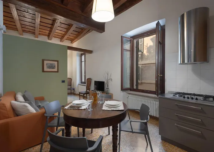 Residenza Roccamaggiore *