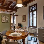 Residenza Roccamaggiore Appartamento *