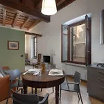 Residenza Roccamaggiore *