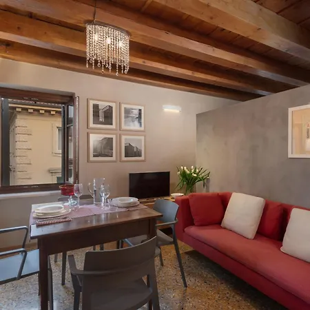 Lejlighed Residenza Roccamaggiore *